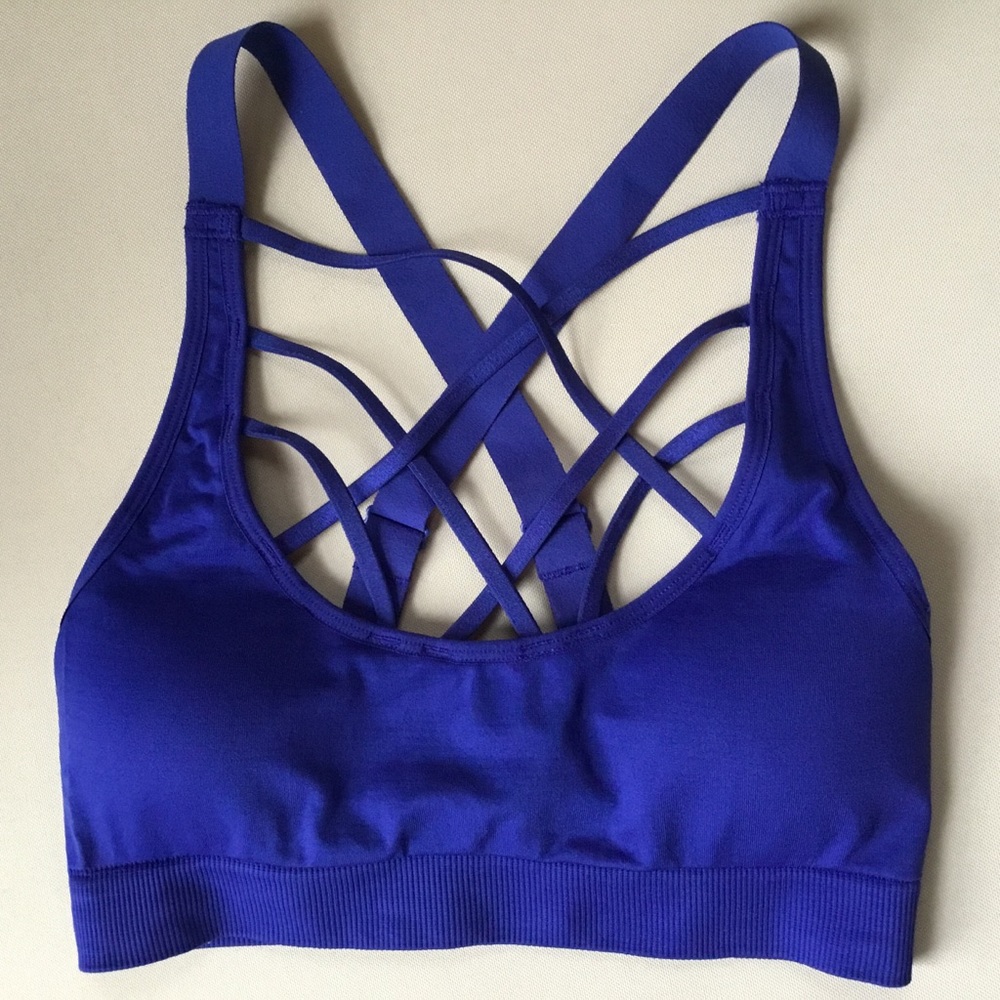 Lightweight Sports Bra - Picture 2 of 3